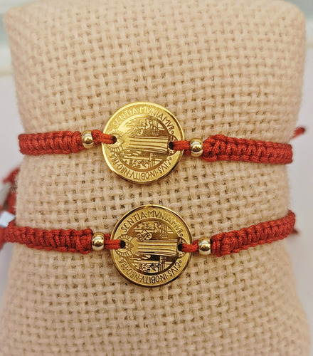 Pulsera San Benito, Medalla De Acero Tejida En Hilo Rojo