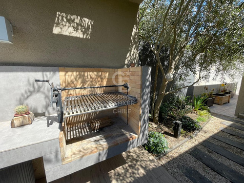 Condominio Terrazas De Chicureo I Mediterránea I Colegios