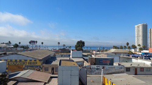 Arriendo / Op.compra Local Ubicacion Privilegiada Coquimbo