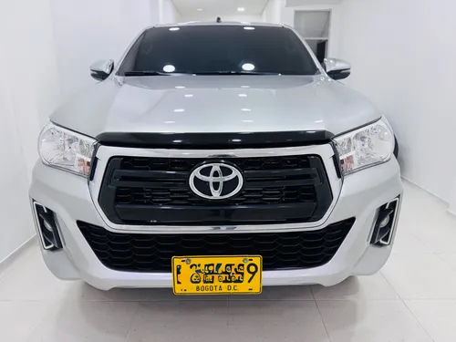 Hilux Srv 2.8 Aut Revo
