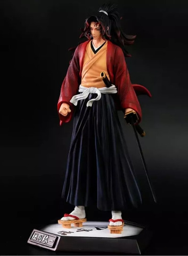Demon Slayer Colección Yoriichi Tsugikuni 30cm Cazador