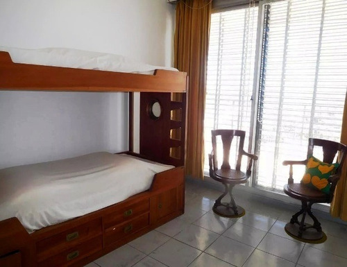 Apartamento En Alquiler Por Temporada De 3 Dormitorios En Peninsula
