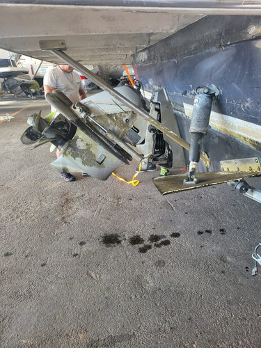 Imagen 11 de 12 de Mara 25 Volvo Penta V8 5.7 Gxi