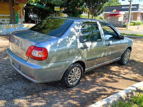 Fiat Siena 1.0 MPI FIRE CELEBRATION 8V FLEX 4P MANUAL