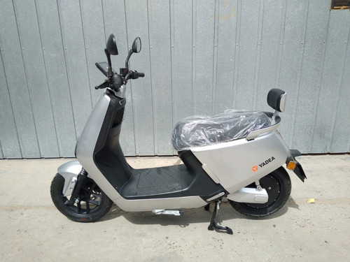 Imagen 1 de 16 de Scooter Yadea G-5 Electrico 0km