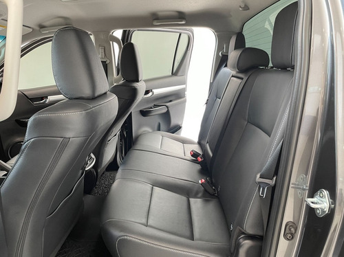Imagem 12 de 15 de Toyota Hilux 2.8 Srv 4x4 Cd 16v