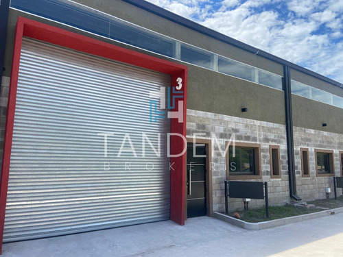 Imagen 7 de 9 de Galpón A Estrenar Zona Industrial Villa Rosa