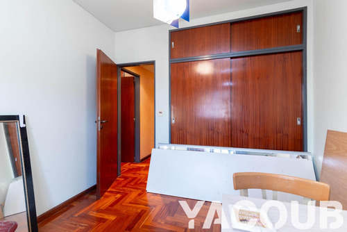 Triplex En Venta - 3 Dormitorios 3 Baños - Cochera - 170mts2 - Parque Avellaneda