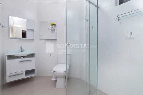 Imagem 5 de 14 de Lindo Apartamento 3 Quartos Em Bombinhas De Frente Troco