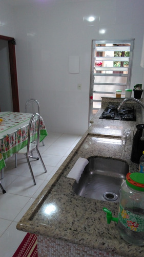Casa 3 Quartos ,sala ,coz,2 Banheiros,garagem, Terr:7×30mt