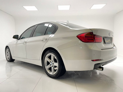 Imagem 16 de 17 de Bmw 320i 2013 2.0 16v Turbo Gasolina 4p Automática Branca