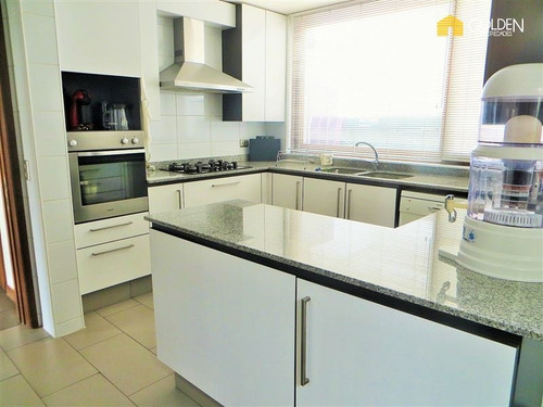Imagen 9 de 21 de Casa En Venta De 4 Dorm. En Lo Barnechea