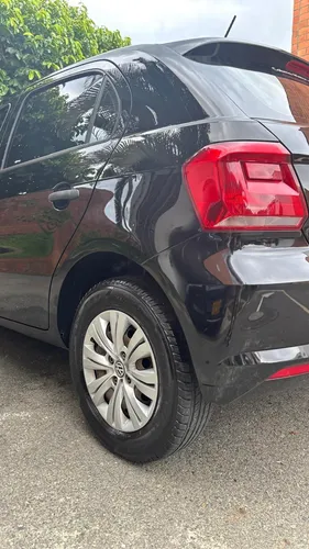Color Negro- Puertas 5 T-hatchback
