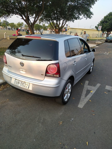 Imagem 7 de 8 de Volkswagen Polo 2008 1.6 Sportline Total Flex 5p