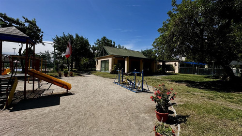 Departamento En Venta De 3 Dorm. En Cerrillos