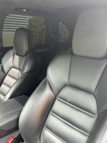 Porsche Cayenne 4.8 Turbo Tiptronic At
