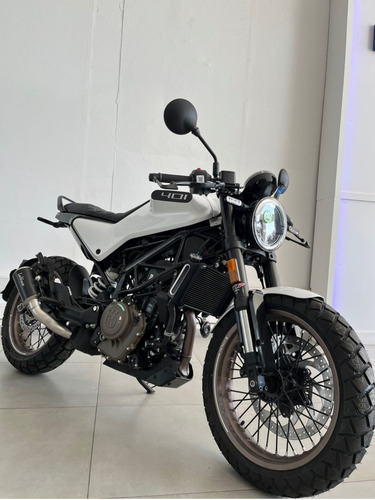 Husqvarna Svartpilen Vitpilen Color