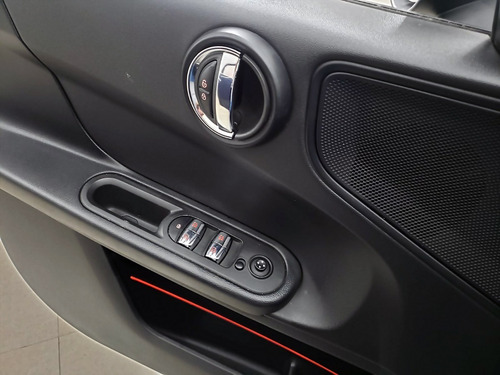 Imagem 7 de 17 de Mini Countryman 1.5 12v Twinpower Turbo Cooper Automático
