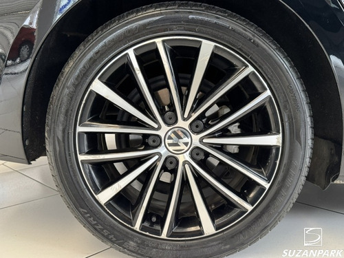 Volkswagen Jetta 2.0 Tsi Highline 4p 211 hp