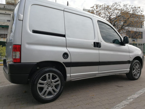 Imagen 1 de 15 de Citroën Berlingo 2012 1.6 Hdi 92cv Am53