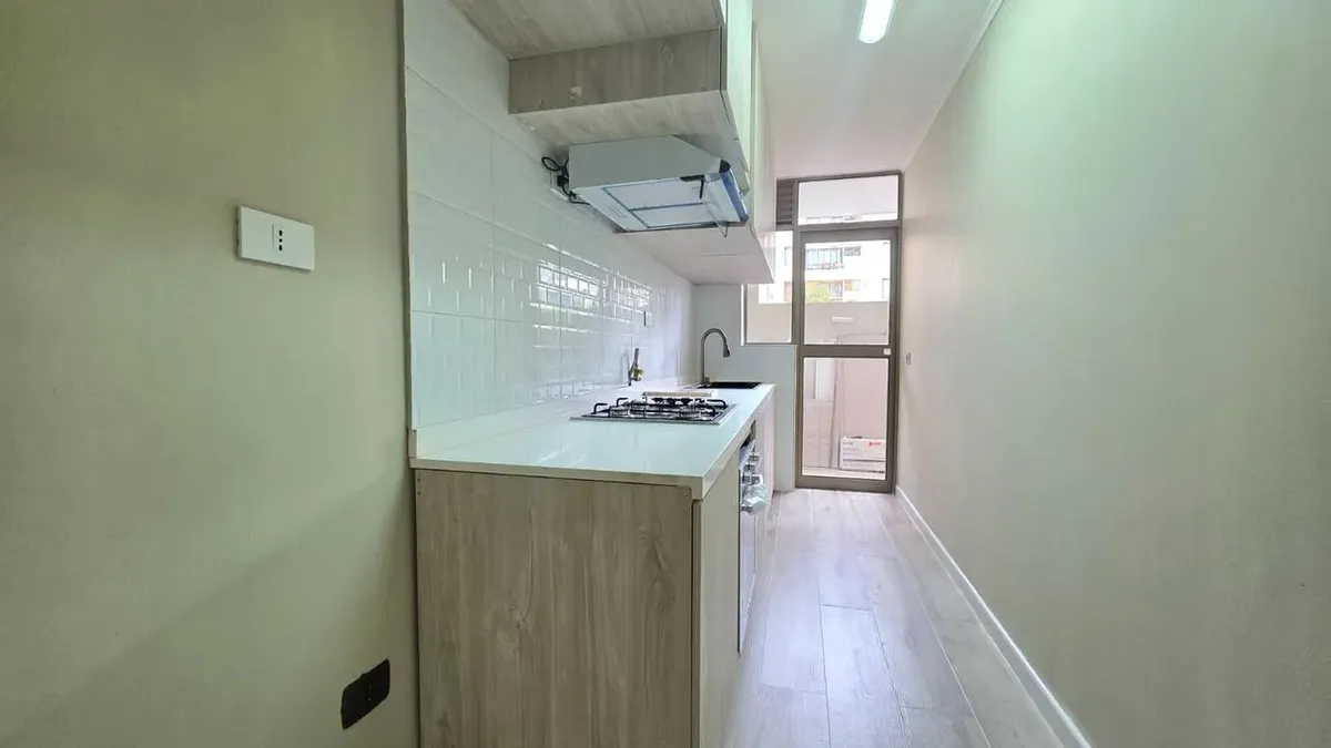 Imagen 3 de 11 de Se Vende Departamento Remodelado Sector Norte