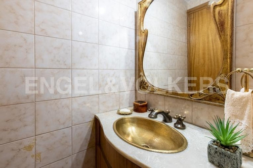 Imagen 8 de 15 de Refinado Apartamento A La Venta En Pocitos
