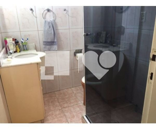 Imagem 3 de 12 de Apartamento - Passo Da Areia - Ref: 5115 - V-222180