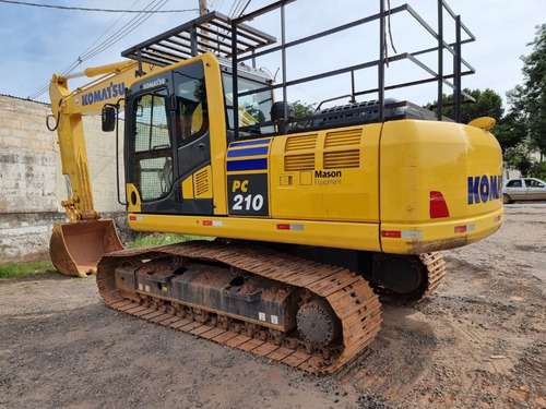 Imagem 8 de 13 de Escavadeira Komatsu Pc 210 Ano 2020 Horímetro 4.483