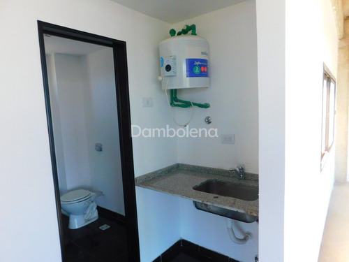 Imagen 22 de 27 de Oficina En Venta O Permuta Ubicado En Moreno, Moreno