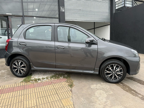 Toyota Etios 1.5 Xls