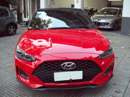 Hyundai Veloster 1.6 6at 130cv