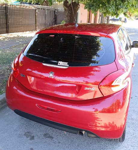 Peugeot 208 1.5 Allure Touchscreen