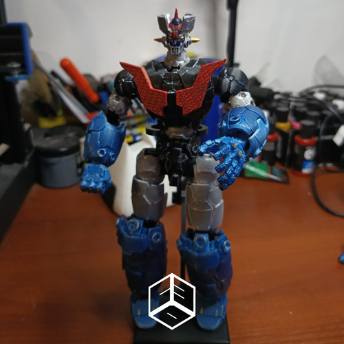 Mazinger Z Articulado + Base - Figura De Acción - Central3d