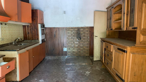 Casa En Venta En Villa Elisa