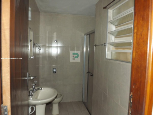 Casa Para Venda Em Mogi Das Cruzes, Centro, 2 Dormitórios, 1 Banheiro - Ca0102_2-1097526