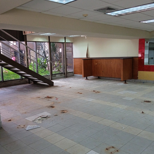 Imagen 10 de 12 de Local Comercial En Alquiler - Urb. Los Palos Grandes