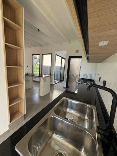 Casa En Venta En Callejón Privado - Vistalba - Luján De Cuyo - Id: 248236