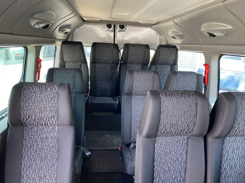 Imagen 17 de 20 de Renault Master Minibus 2.3 Diesel