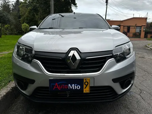 Renault Logan 1.6 Expression / Life +