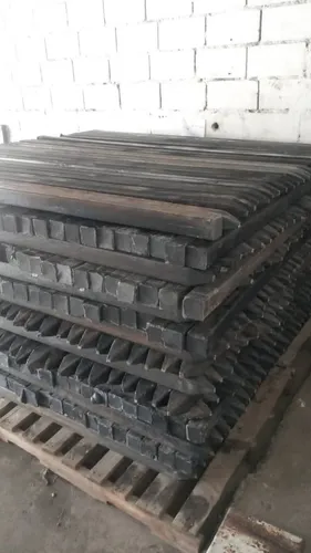 Estantillo Madera Plástica