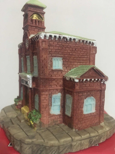 Casa O Villa Navideña Ah 84 City Hall De 8cm X 9cm