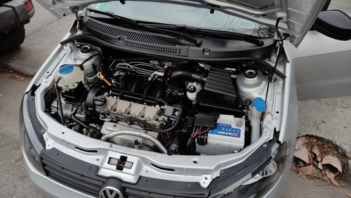 Imagen 15 de 18 de Volkswagen Gol Trend 2015 1.6 Trendline 101cv