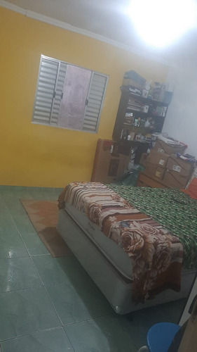 Casa 2 Quartos Cozinha Varanda Sem Garagem