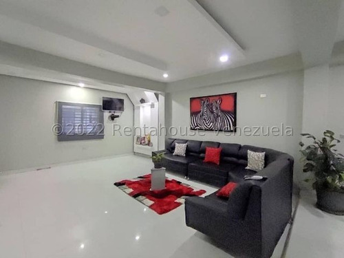 Imagen 2 de 11 de Casa En Venta En Urbanización Las Amazonas 22-27838 Yjs