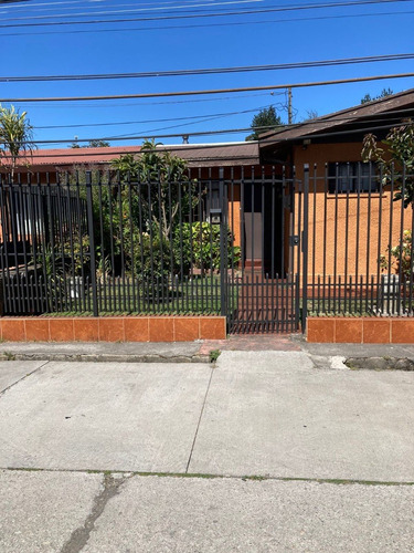 Casa  Con Loca Comercial, Pasaje Sector Higueras, Talcahuano