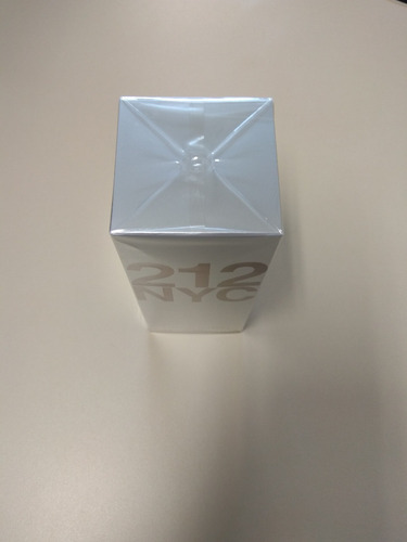 Perfume 212 Nyc Carolina Herrera Edt Feminino 100ml