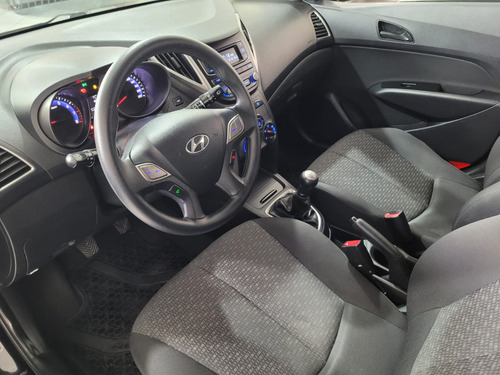 Hyundai HB20 1.0 UNIQUE 12V FLEX 4P MANUAL
