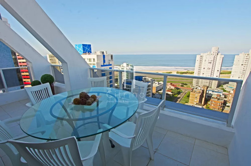 Apartamento Penthouse En Venta - Brava