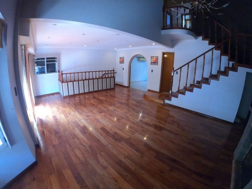 Imagen 2 de 11 de Ph En Venta En Moron