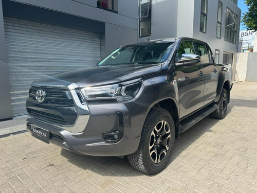 Toyota Hilux SRV 4x2 at 2022